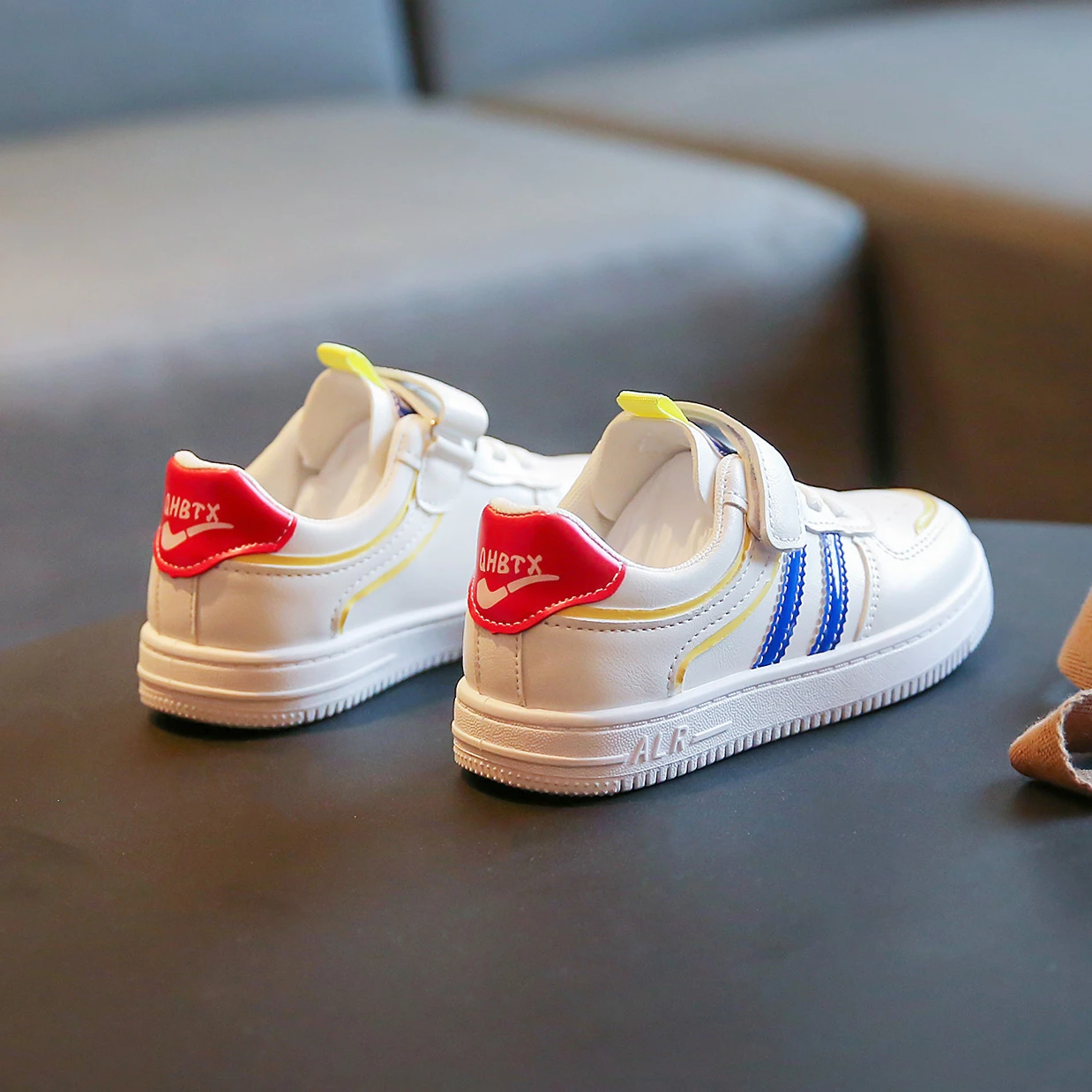 Sonbahar Yeni Rahat Deri Erkek Kız Ayakkabı Beyaz Bebek Yürüyor spor ayakkabılar Tenis Çocuk Çocuk Bebek Nefes Ayakkabı