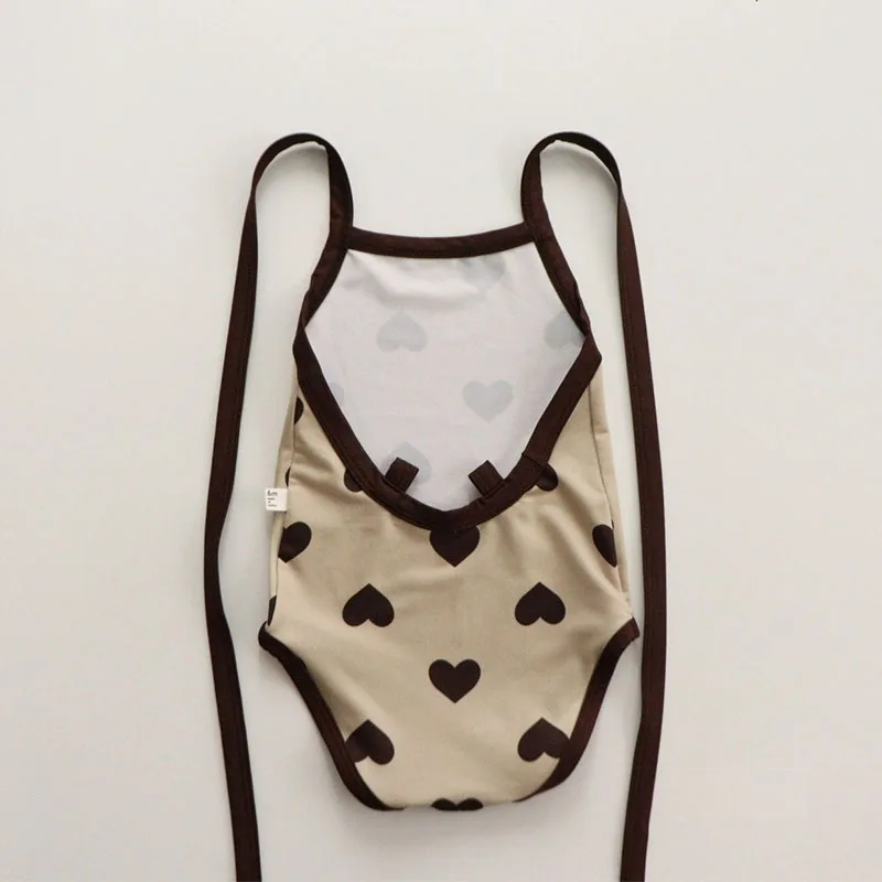 Bebek Mayo Kızlar İçin Tek Parça Mayo + Şapka Aşk Kalp Baskı Toddler Kolsuz Bikini Mayo Yaz Çocuklar Beachwear