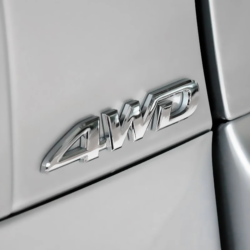 Araba Metal Rozet Etiket 4WD V6 Deplasman Amblem Rozeti dört Tekerlekten Çekiş Otomatik Etiket Aksesuarları Araçlar İçin Araba Süslemeleri
